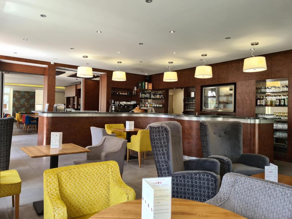 Hotel La Guimbarde Морто Екстериор снимка